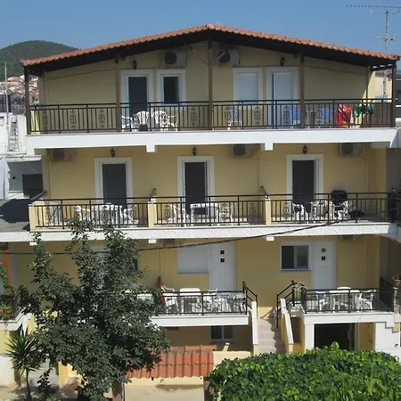 Konstantinos 2 Aparthotel