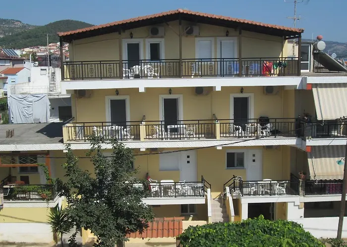 Konstantinos 2 Apartahotel