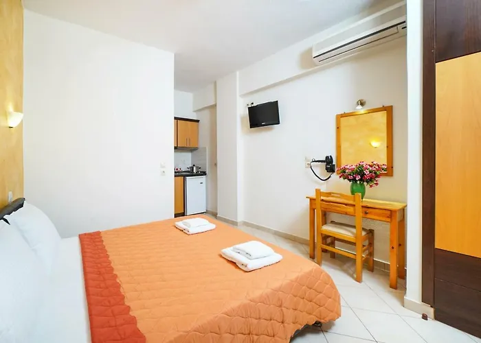 Konstantinos 2 Apartahotel 3*