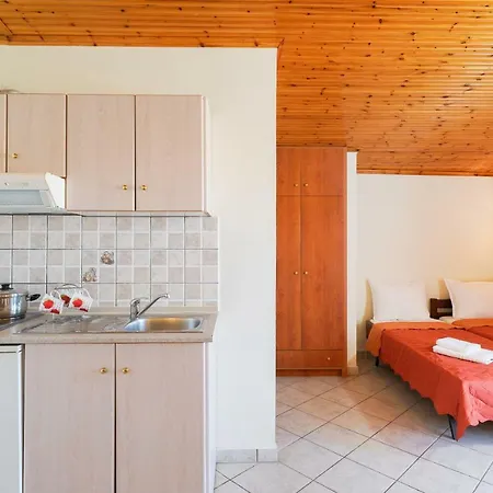 Konstantinos 2 Hotel de apartamente 3*